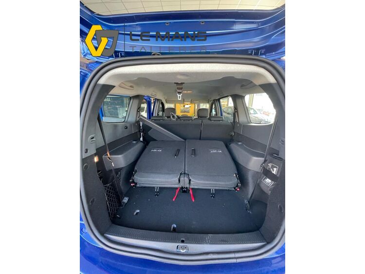 Dacia Lodgy 1.5 BLUE DCI COMFORT 95 CV foto 12